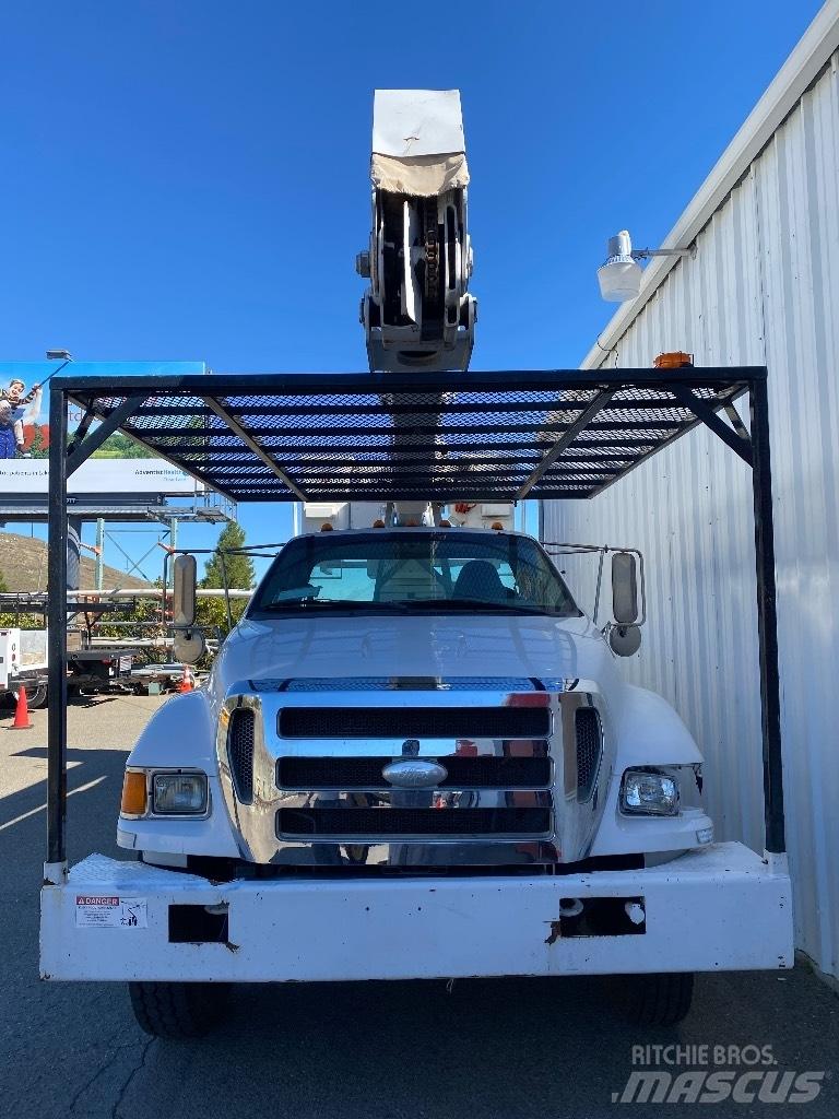 Ford F 750 SD Platforme aeriene montate pe camion