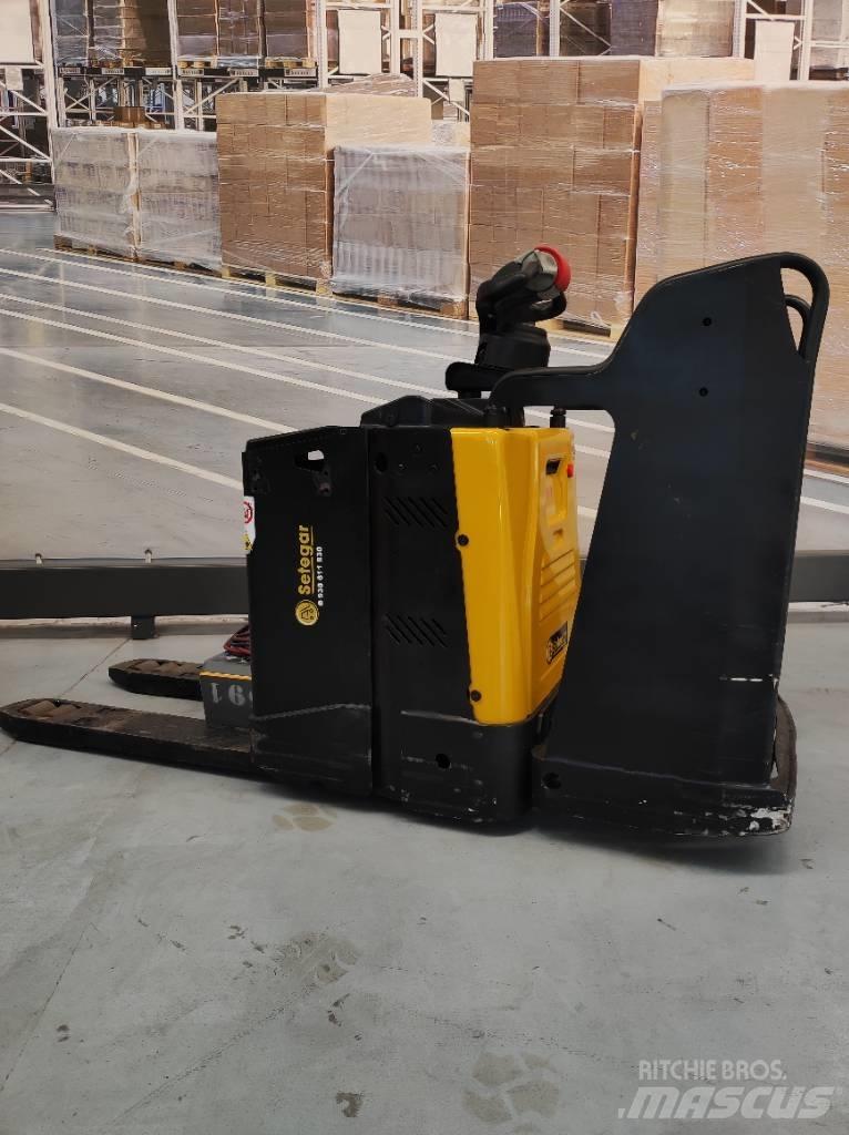 Yale MP20X FBW Transpaleta cu platforma