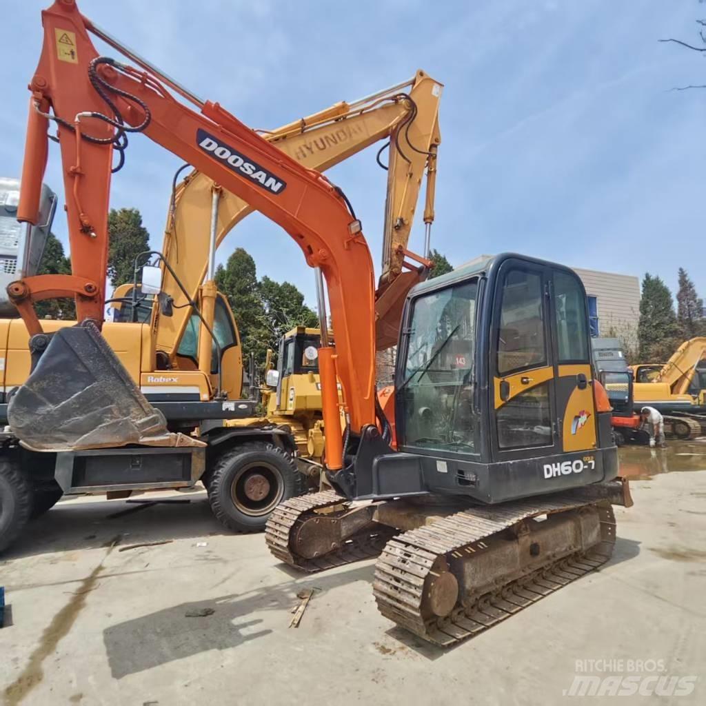 Doosan DH 60 Mini excavatoare < 7t