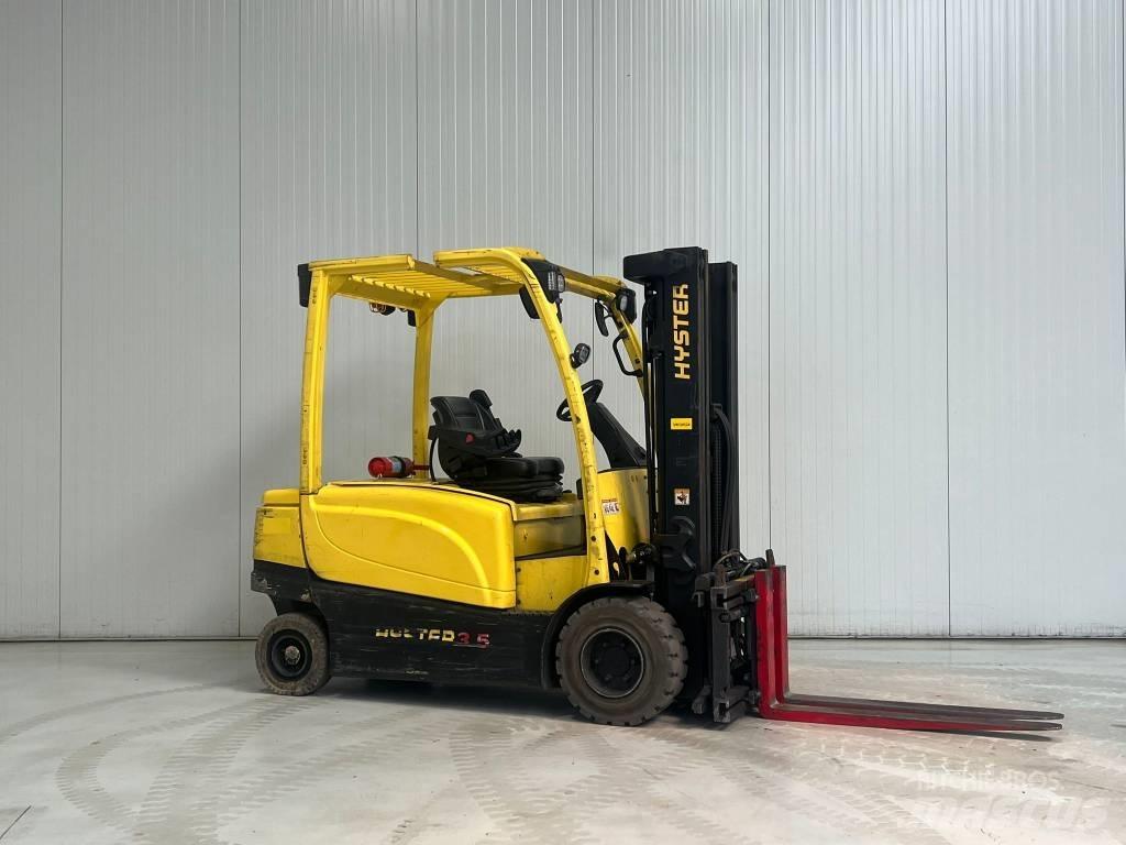 Hyster J3.5XN Stivuitor electric