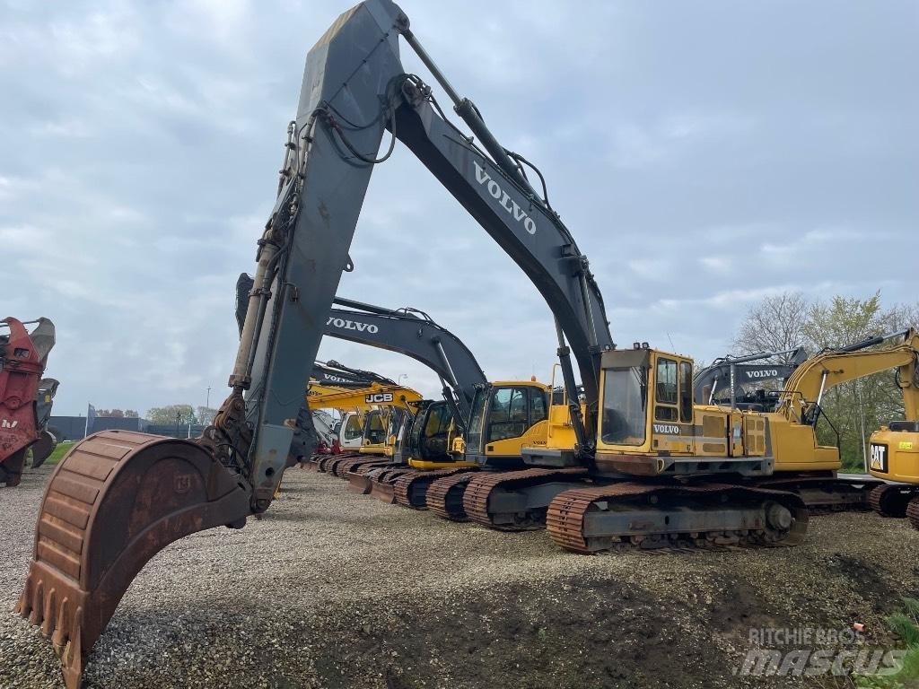 Volvo EC450 Excavatoare pe șenile
