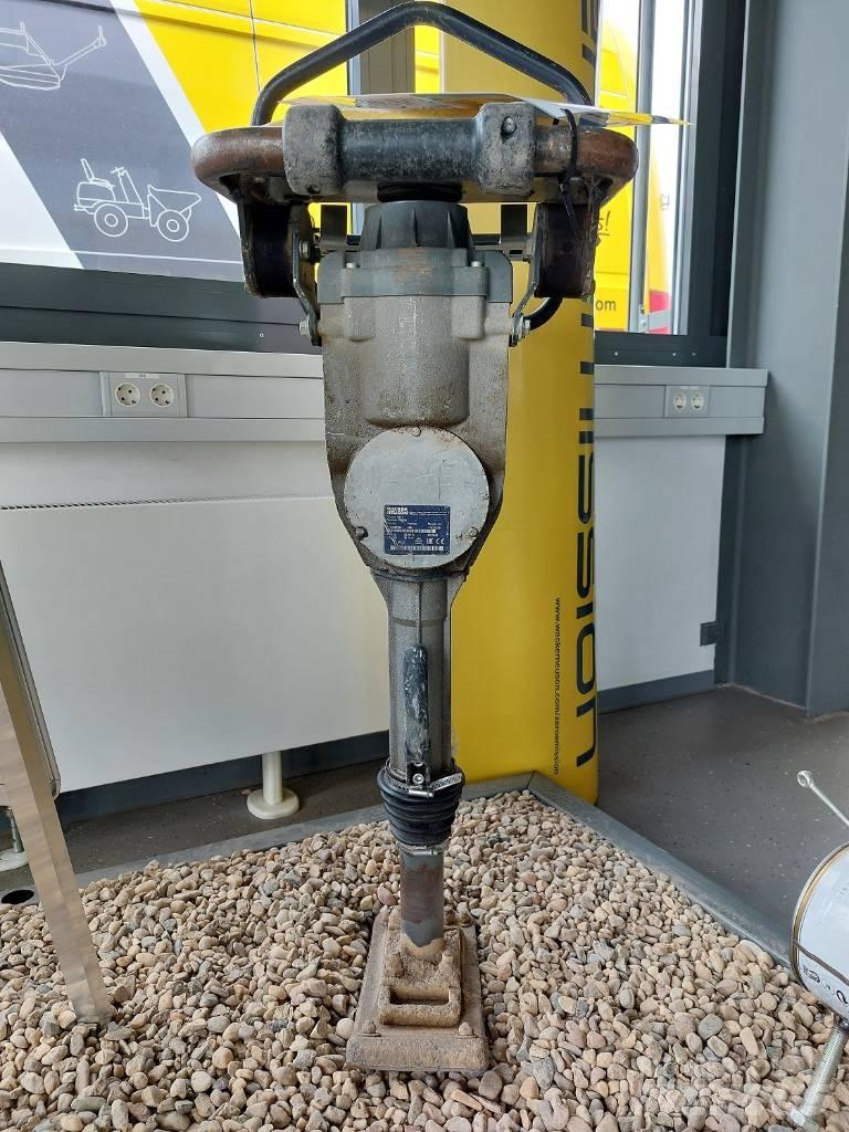 Wacker Neuson AS30e Compactor