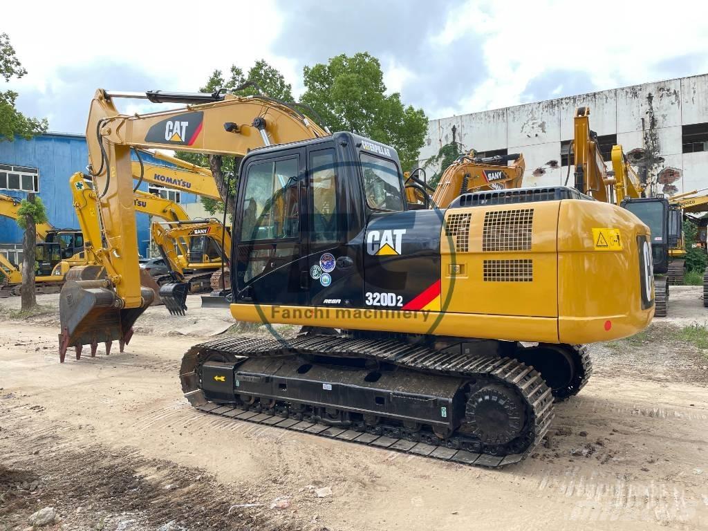 CAT 320 D 2 Excavatoare 7t - 12t