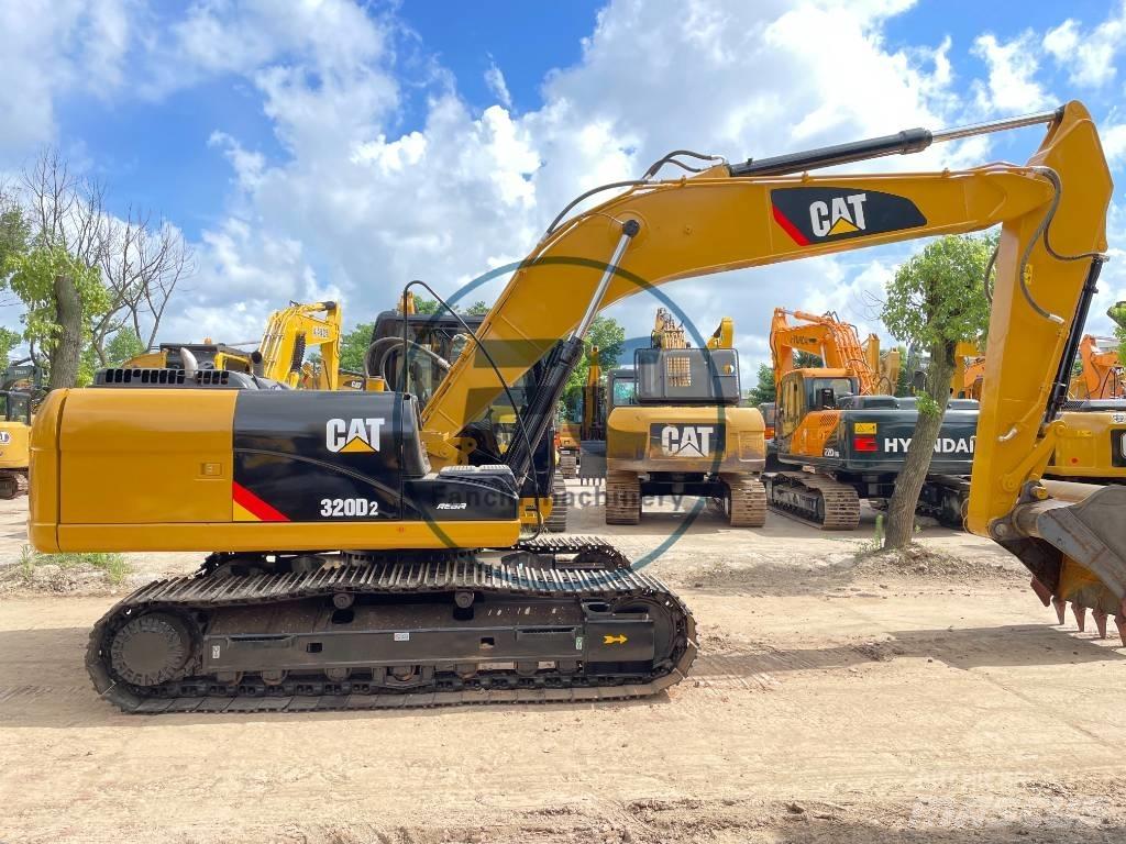 CAT 320 D 2 Excavatoare 7t - 12t