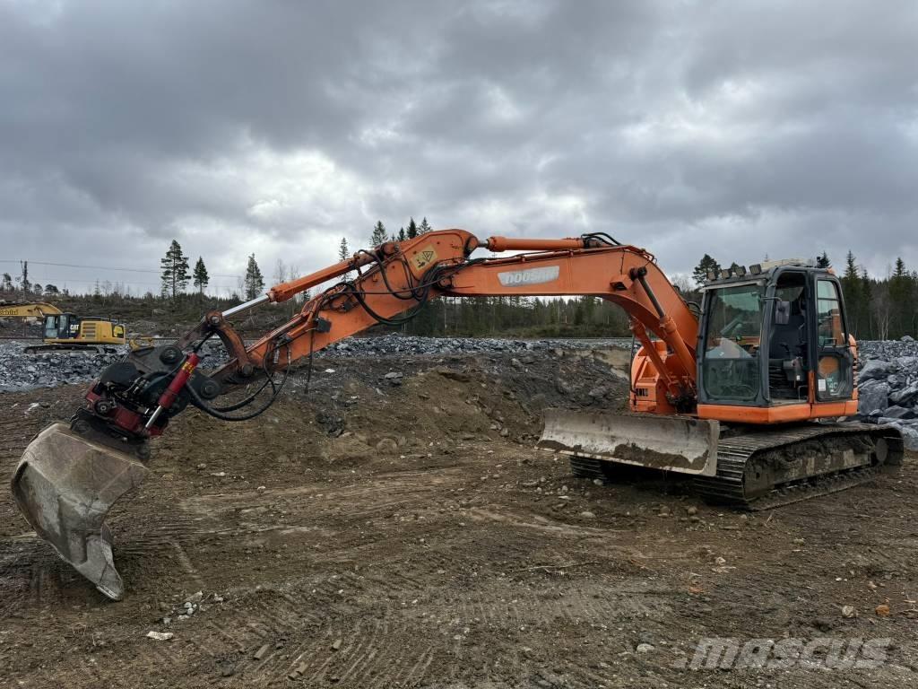 Doosan DX 140 LCR Excavatoare pe șenile
