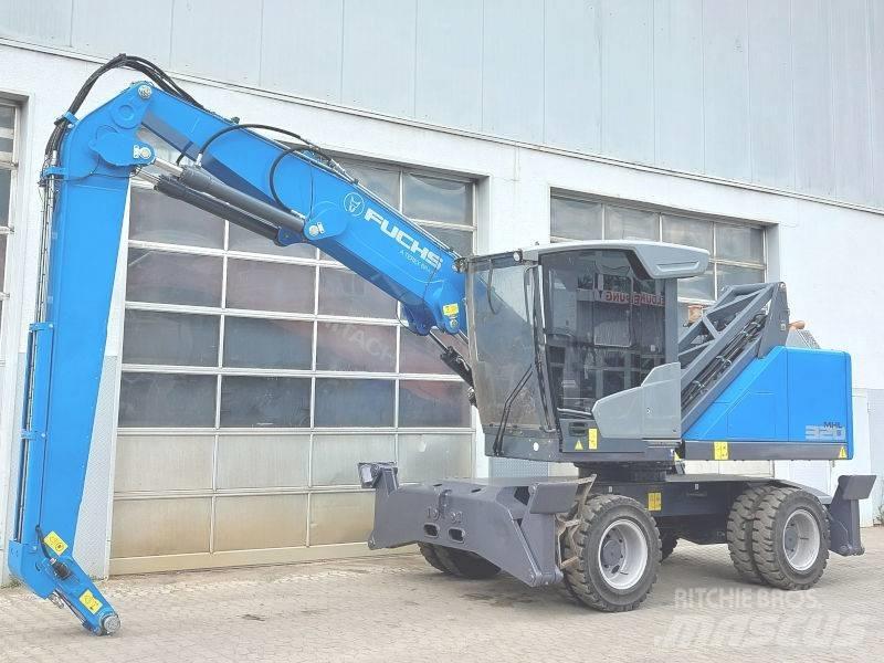 Fuchs MHL 320 F Paleta de manipulare