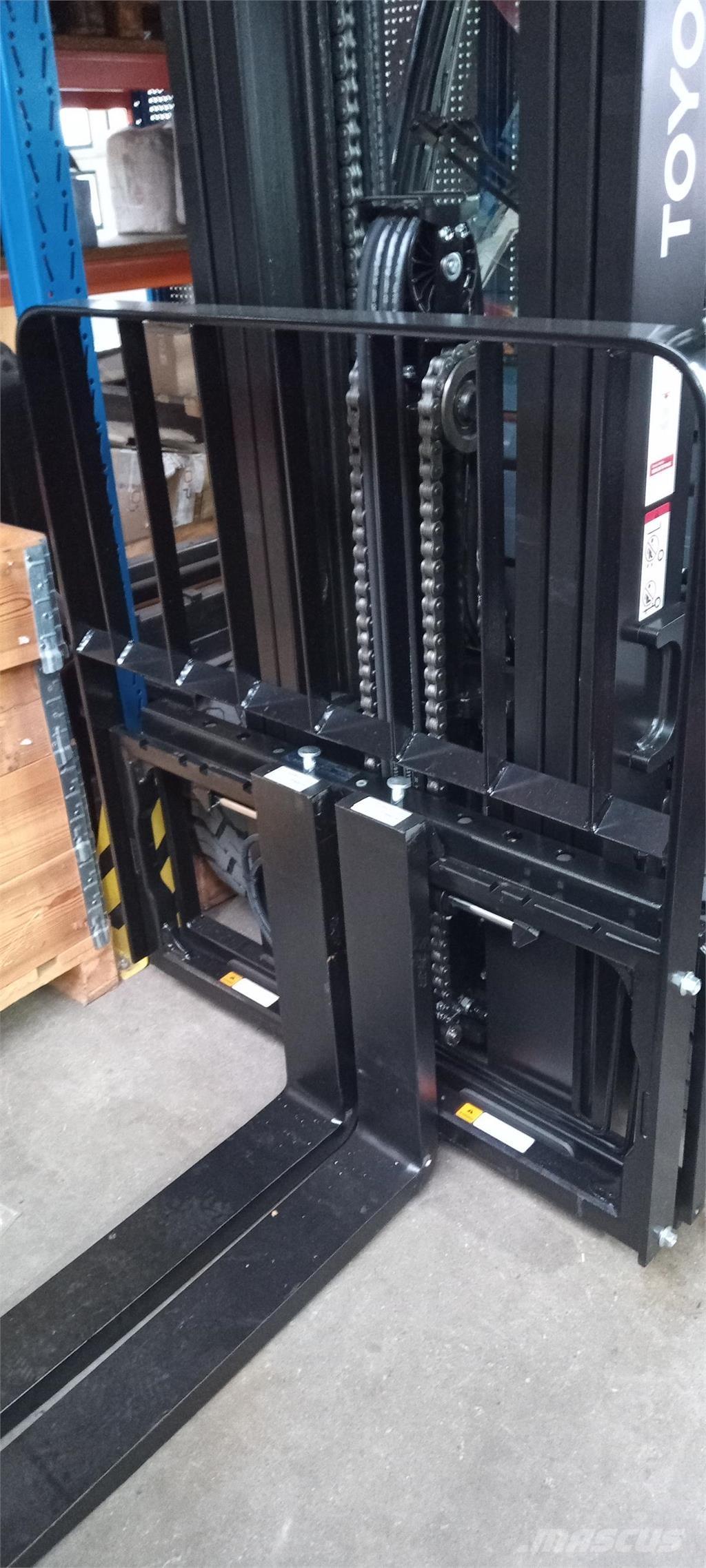 Toyota 52-8FDF30 Stivuitor diesel