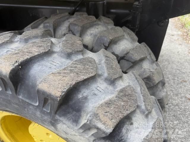 New Holland WE 170 C Excavatoare cu roti