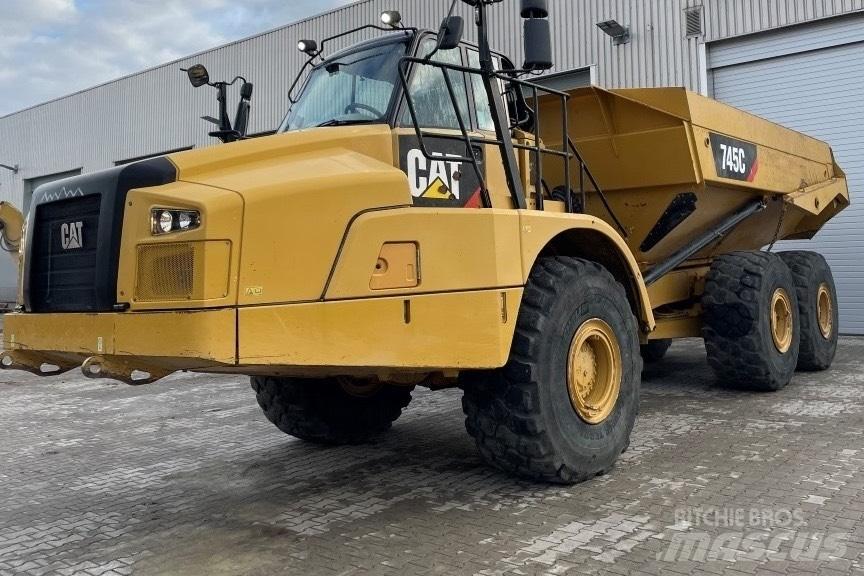 CAT 745 C Transportoare articulate