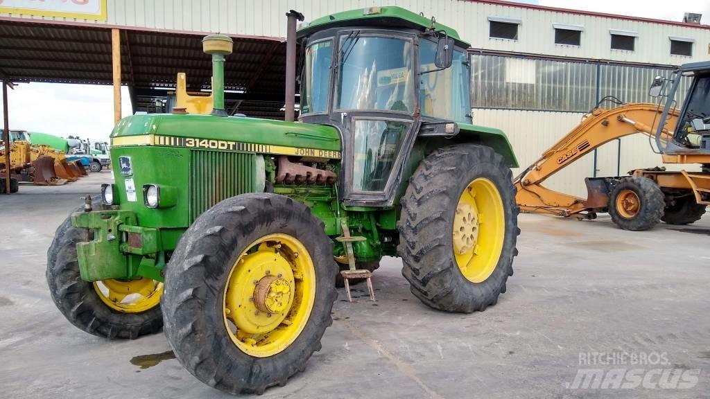 John Deere 3140 DT Tractoare