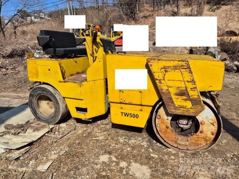 Sakai TW 500 Cilindri compactori dubli