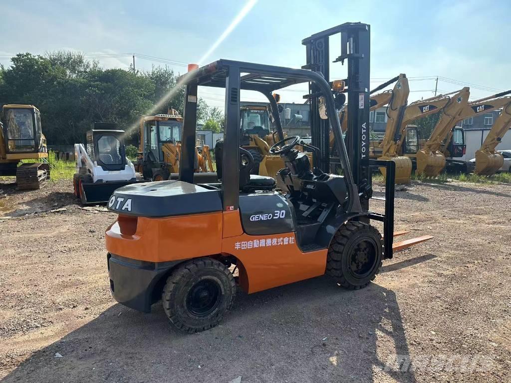 Toyota 30 forklift Stivuitor diesel