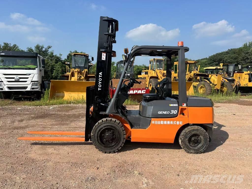 Toyota 30 forklift Stivuitor diesel