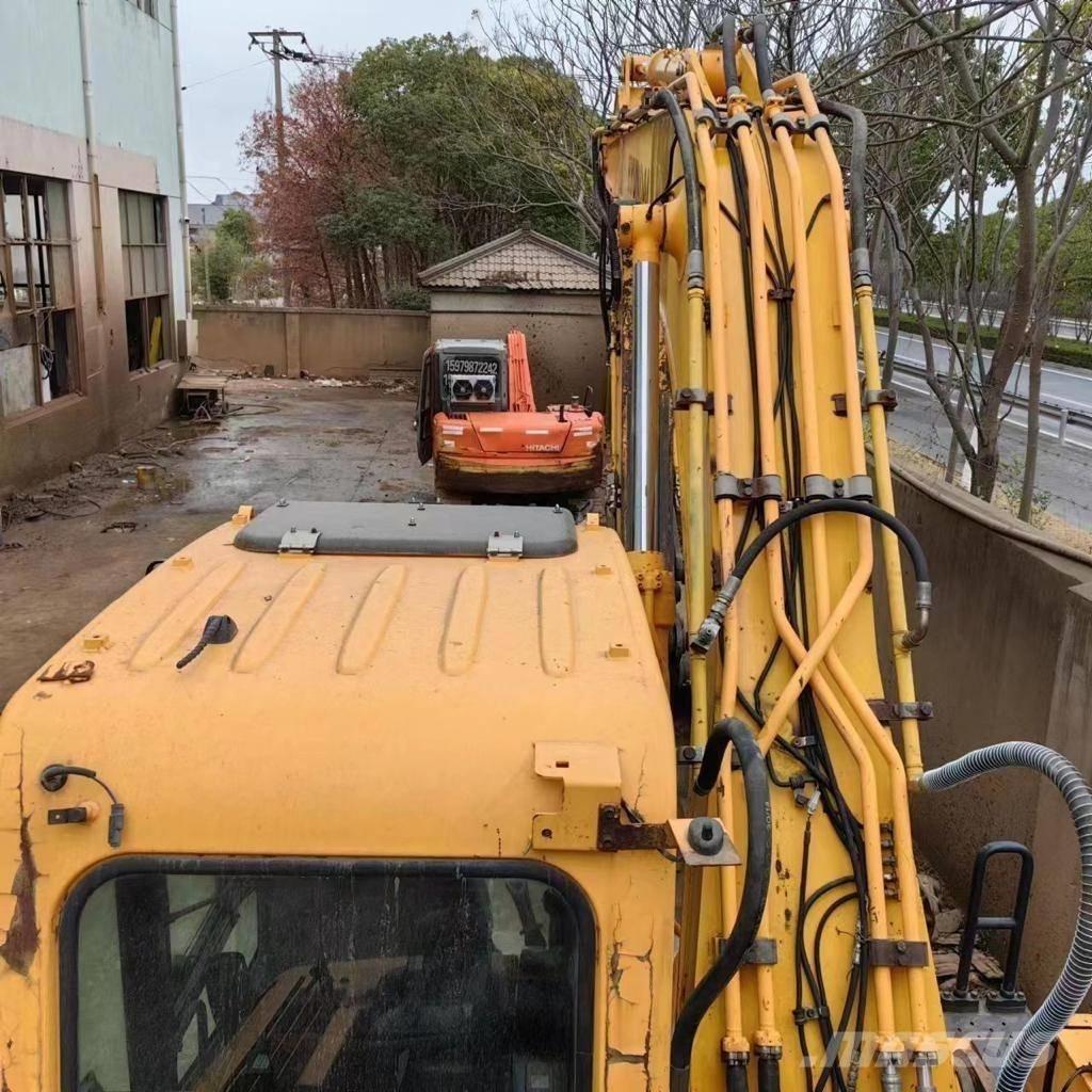 Hyundai 210-9 Excavatoare cu roti