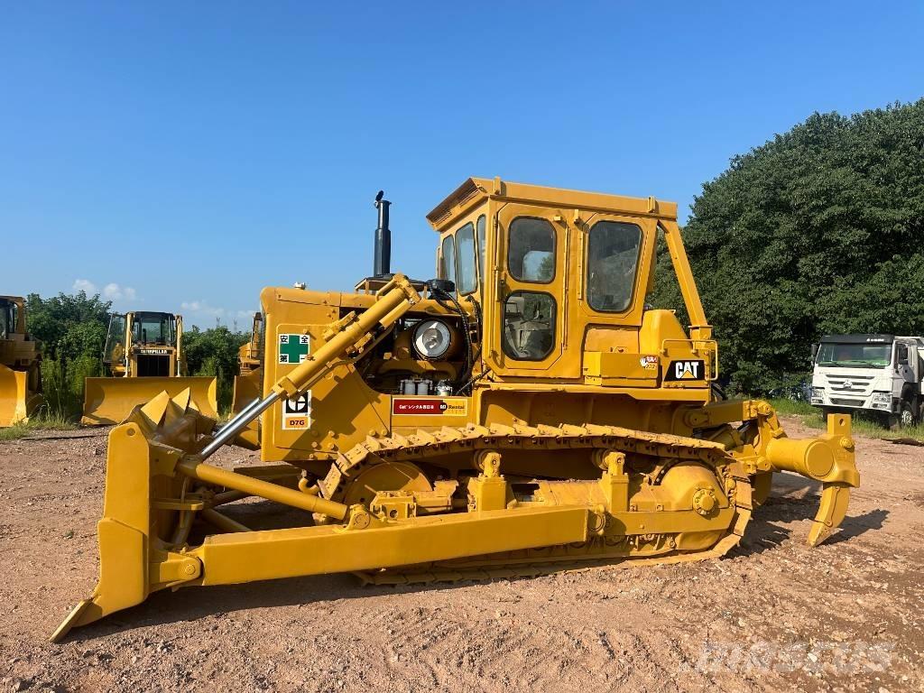 CAT D7G Buldozere pe senile
