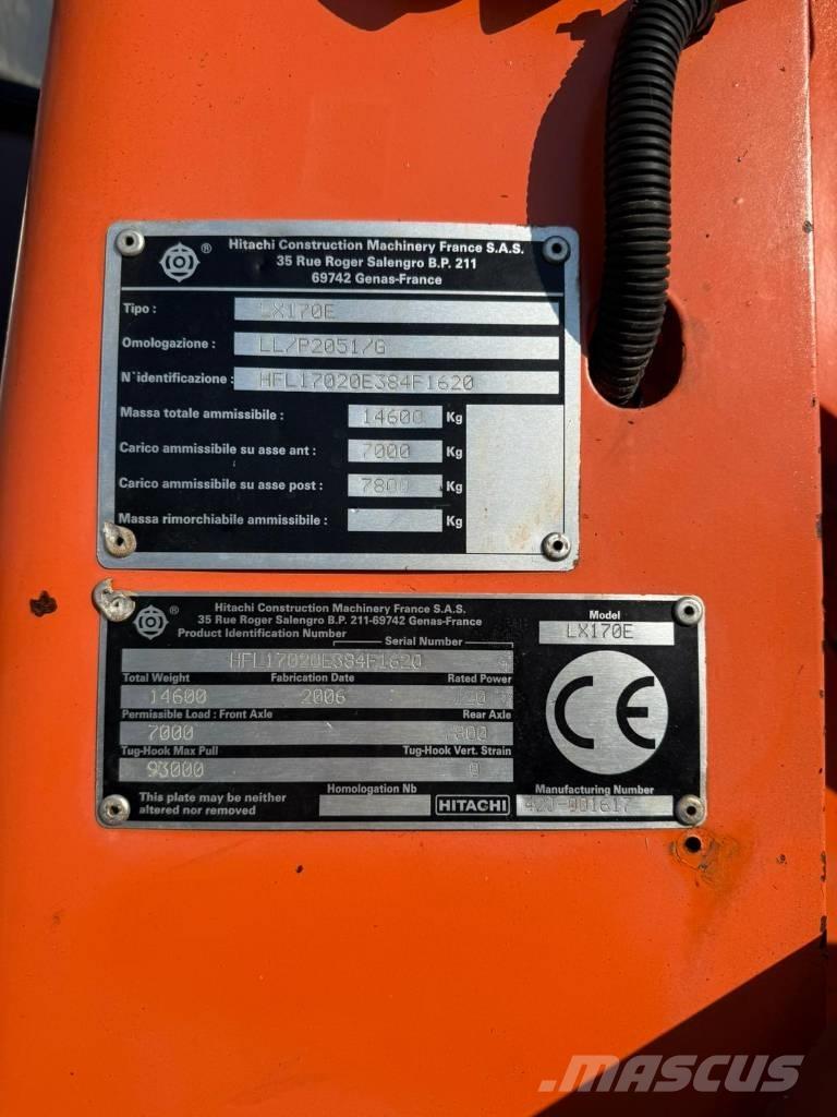 Hitachi LX 170 E Incarcator pe pneuri
