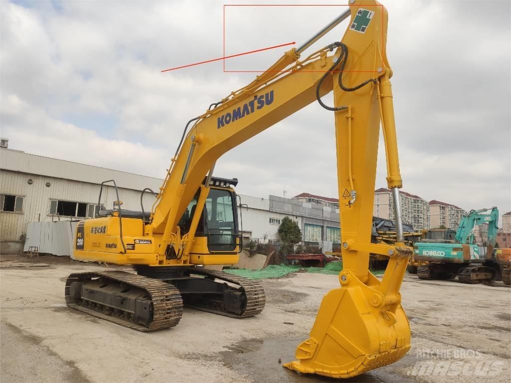 Komatsu PC 200-8 Excavatoare 7t - 12t