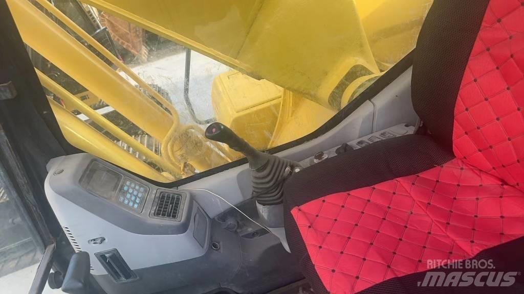 Komatsu PC 200 LC-7 Excavatoare pe șenile
