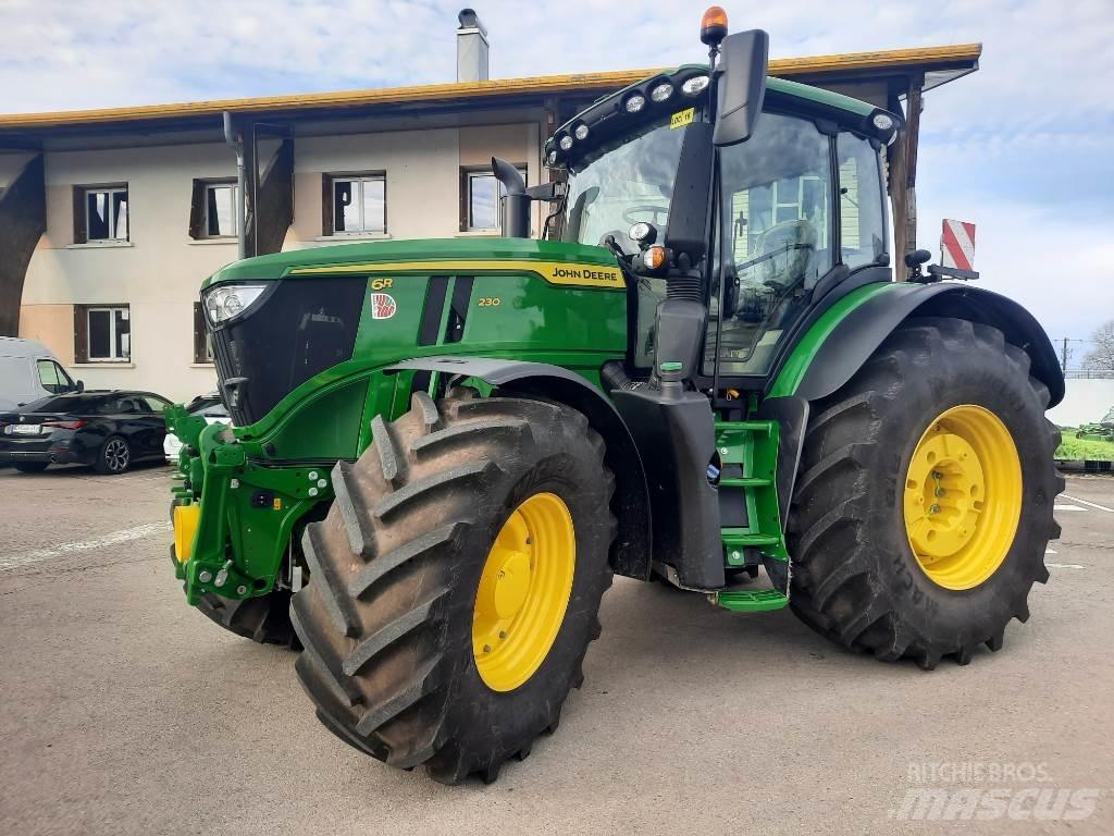 John Deere 6R230 Tractoare