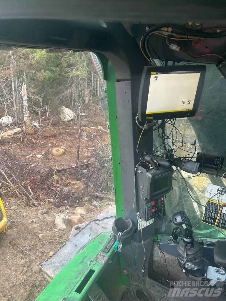 John Deere 903 K Combine forestiere