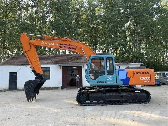 Hitachi EX200 Excavatoare pe șenile
