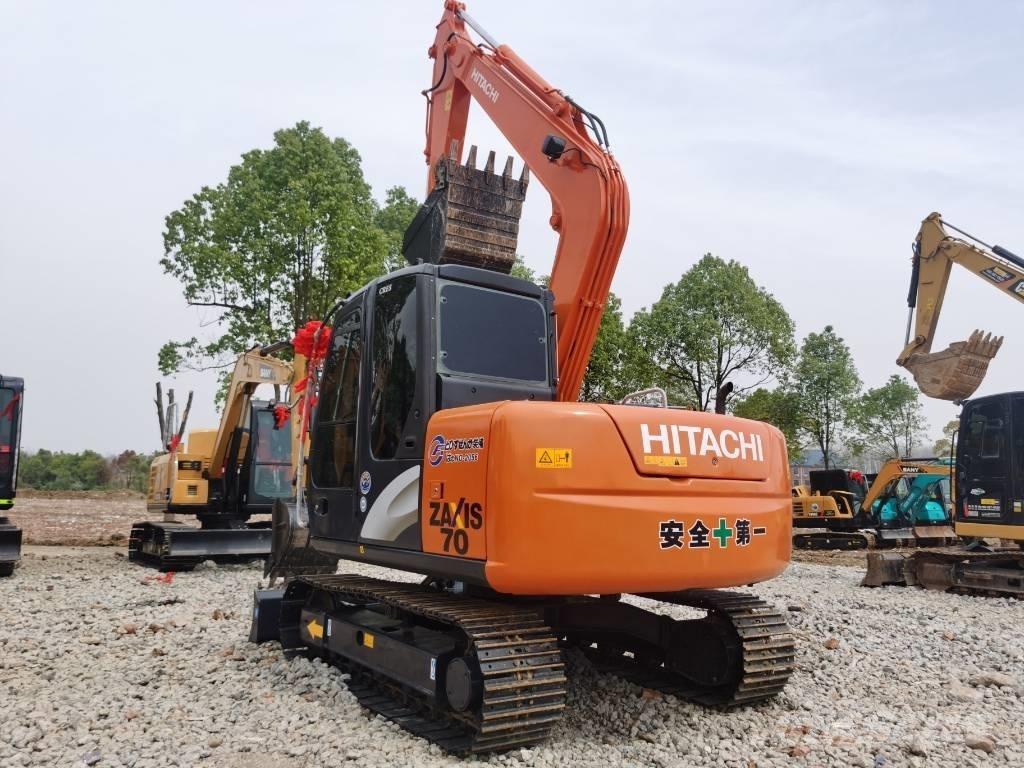 Hitachi ZX 70-5A Excavatoare pe șenile
