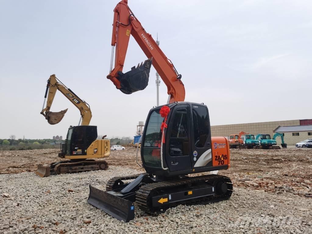 Hitachi ZX 70-5A Excavatoare pe șenile

