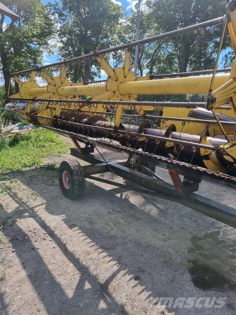 New Holland 8070, 20” Combine de secerat