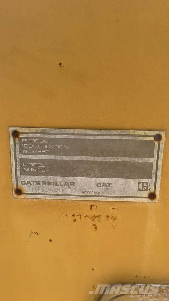 CAT D 4 C Buldozere pe senile