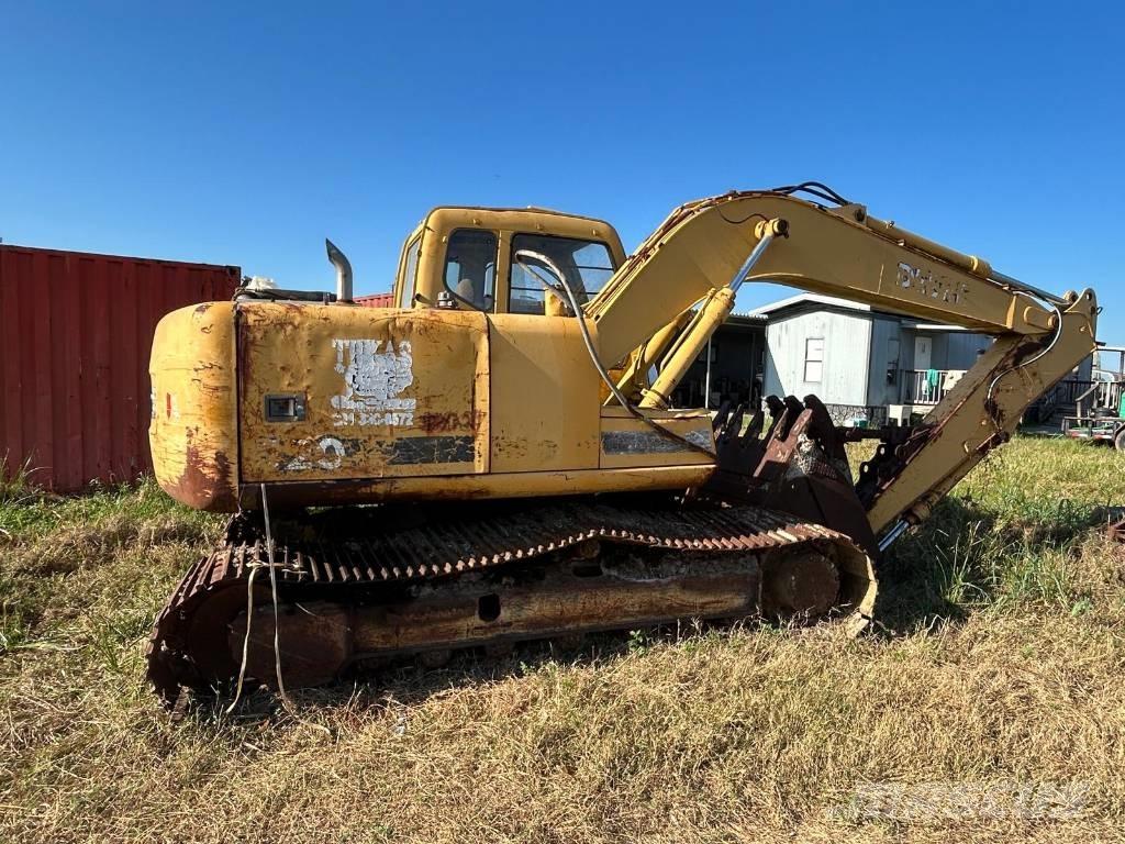 John Deere 120 Excavatoare pe șenile

