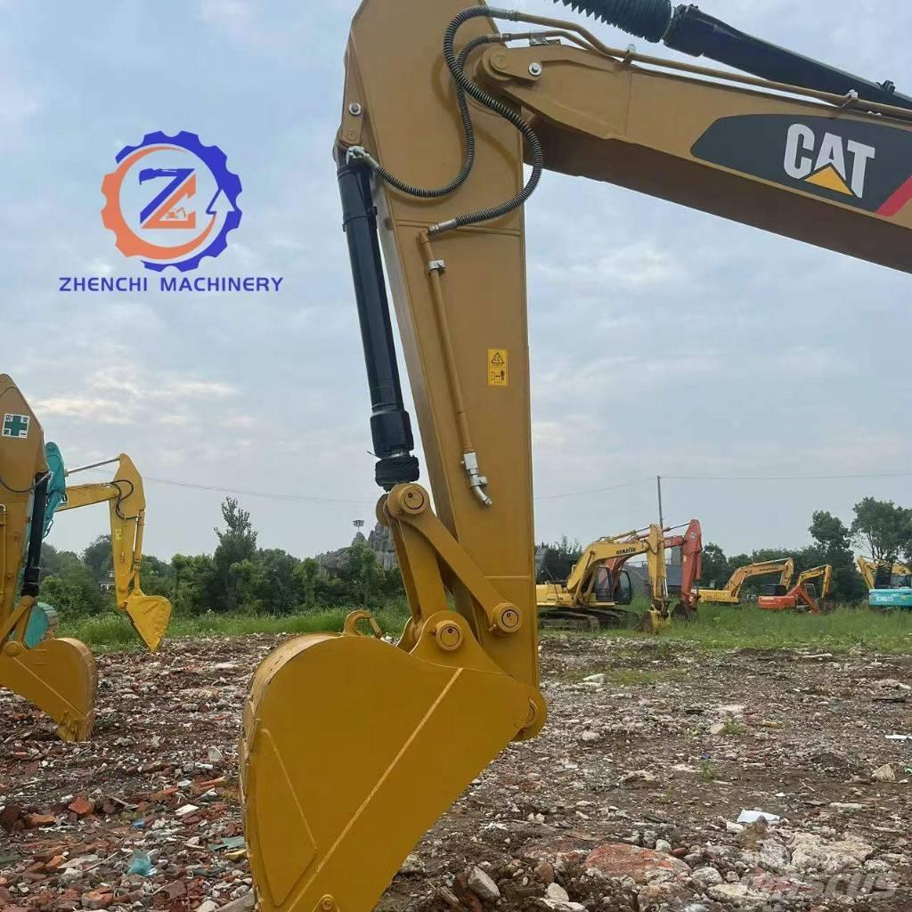 CAT 320 D2 Excavatoare pe șenile
