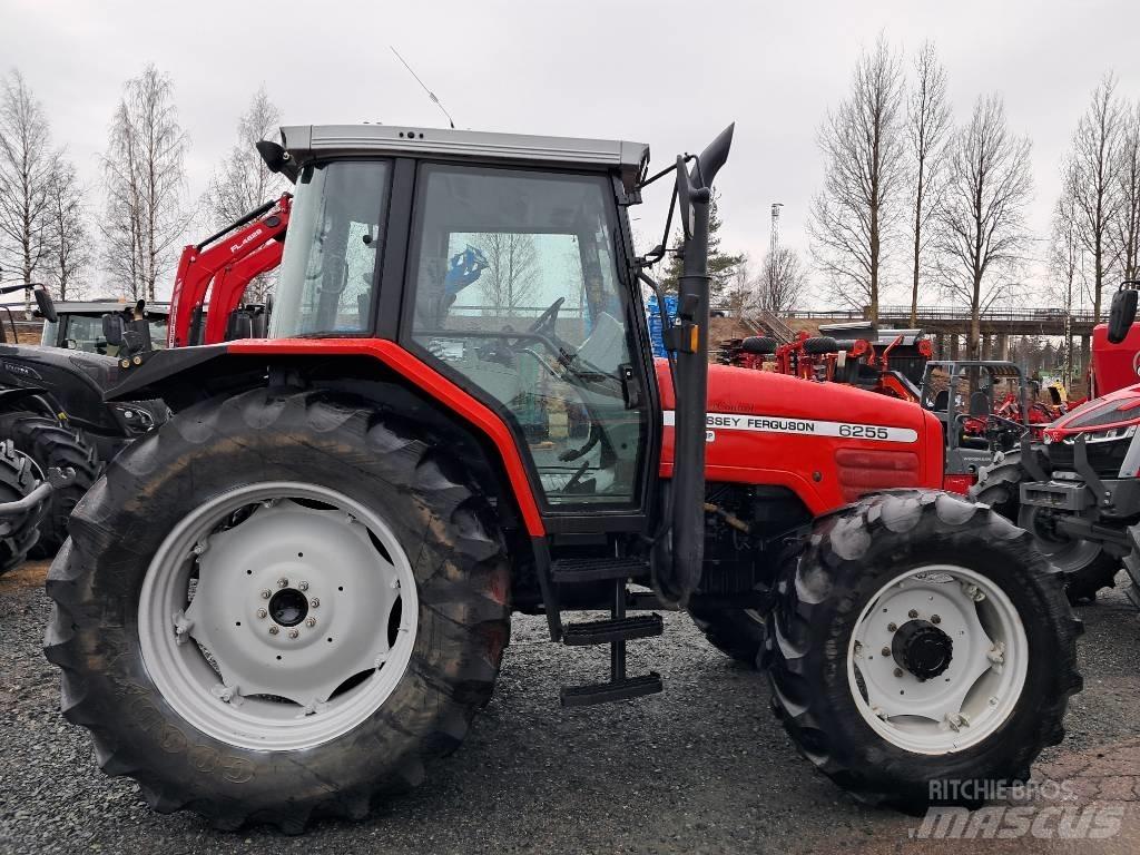 Massey Ferguson 6255 Tractoare