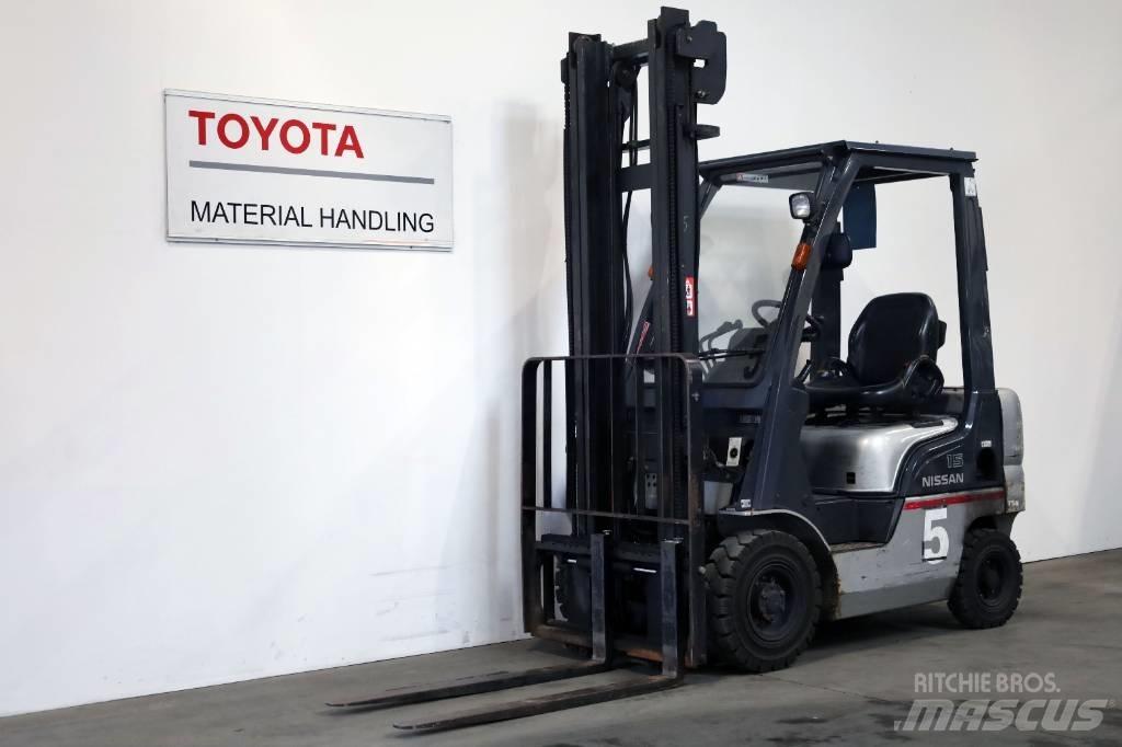 Nissan FLO1A15 Stivuitor diesel