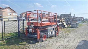 SkyJack SJ6832RTE Platforme foarfeca