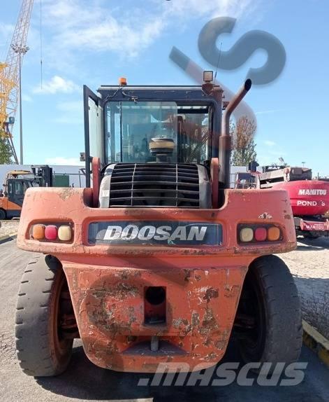 Doosan D160S-5 Stivuitor diesel