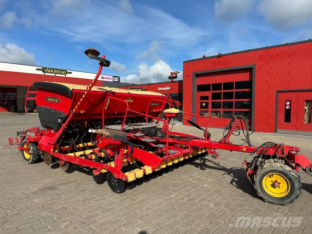 Väderstad Rapid400C Perforatoare