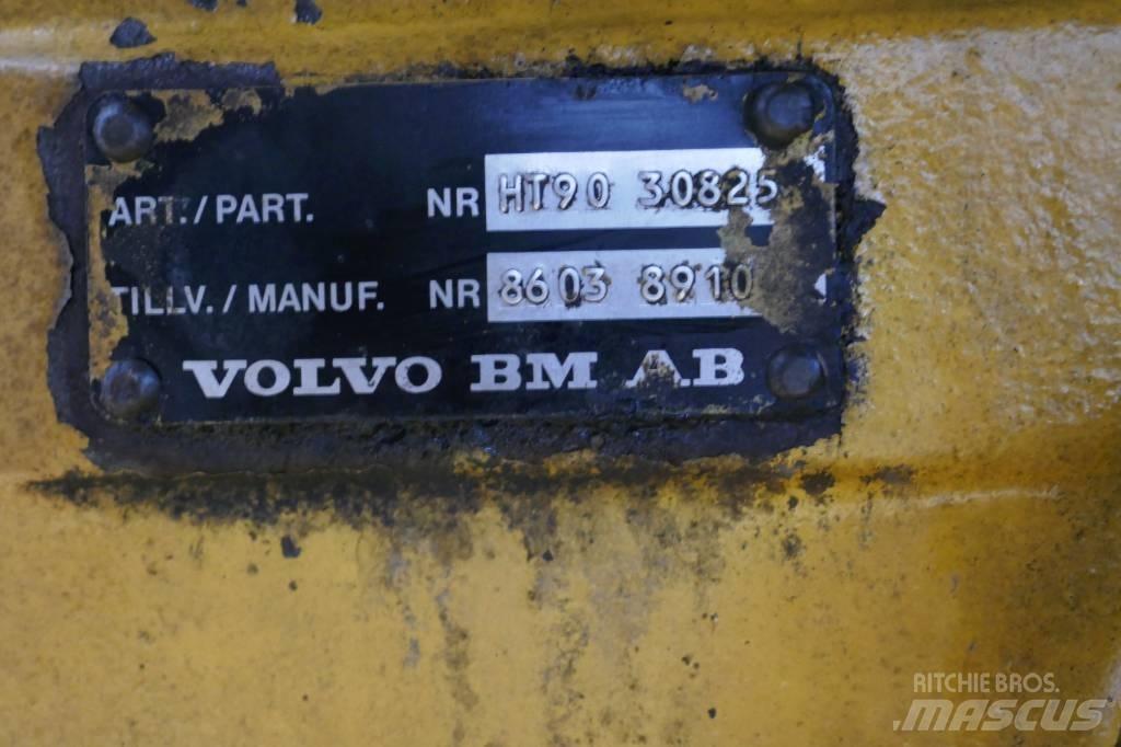 Volvo BM L 50 Transmisie