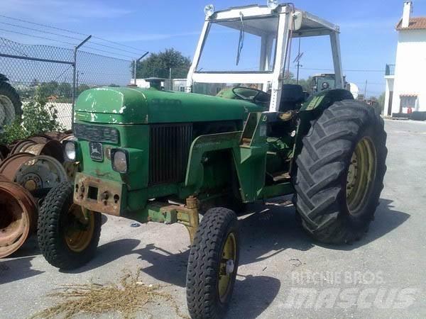 John Deere 2030 Tractoare
