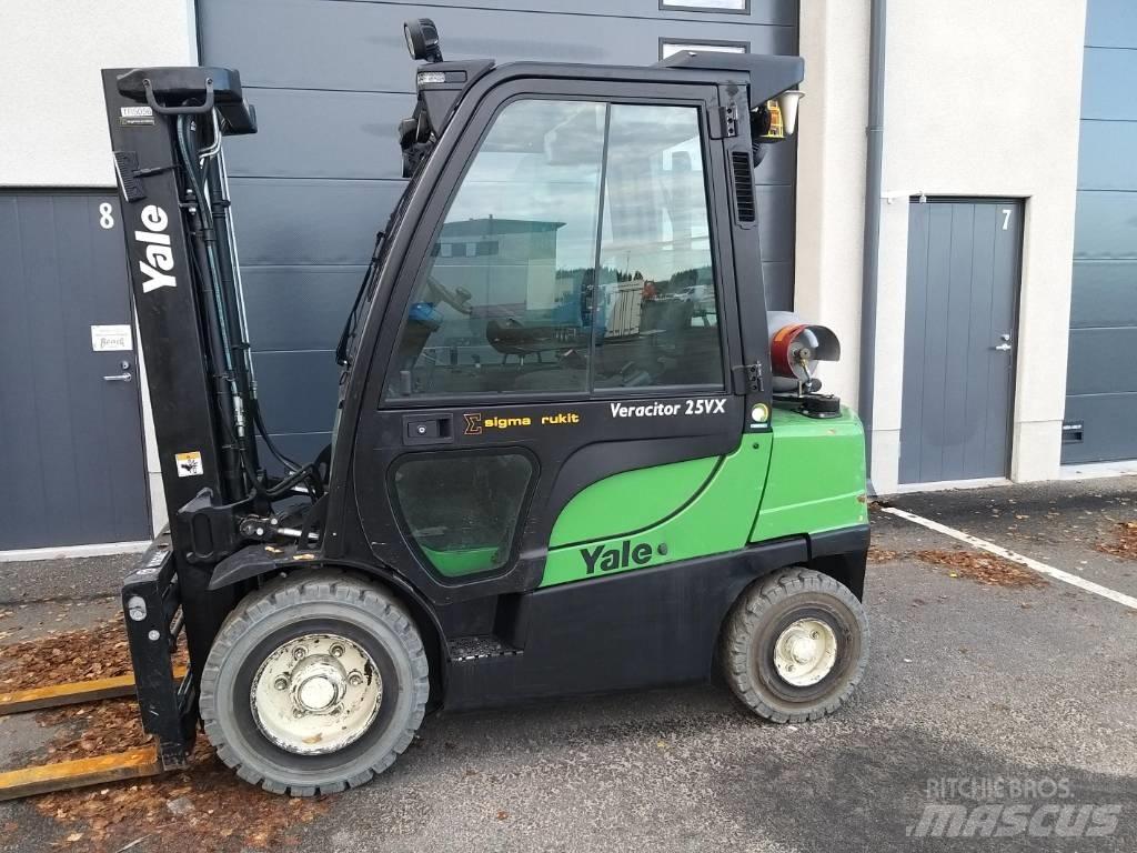 Yale GLP25VX Stivuitor GPL