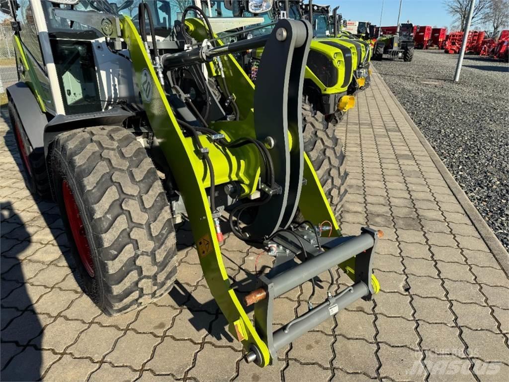 CLAAS Torion 530 Incarcator pe pneuri