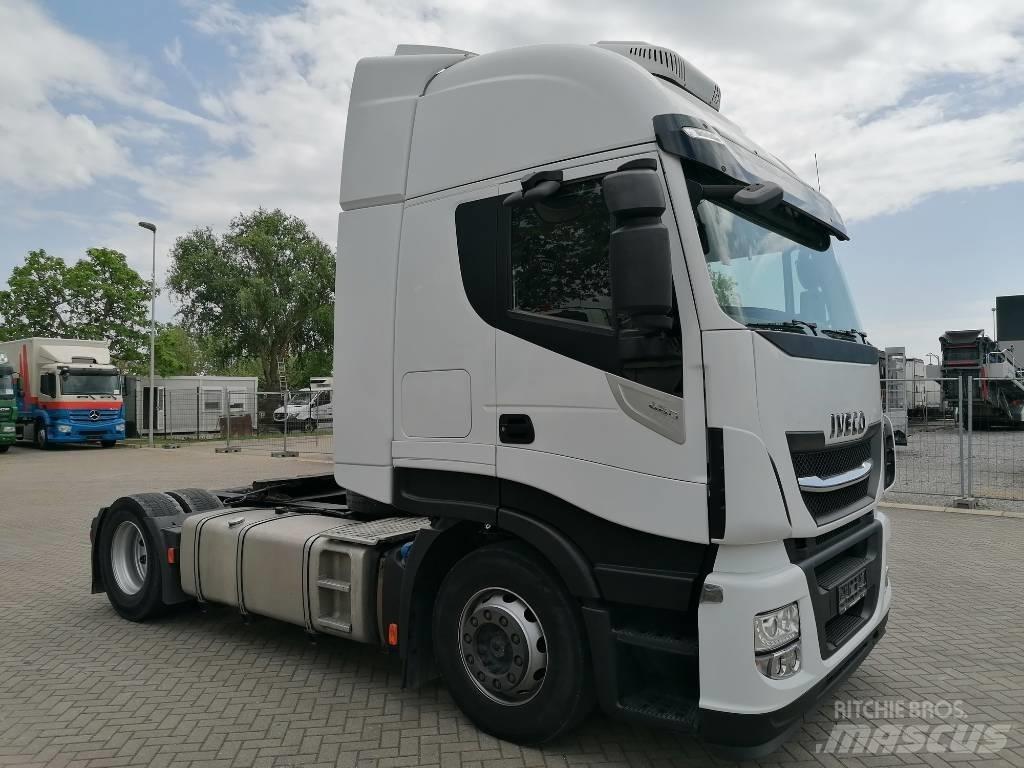 Iveco AS440ST/P Autotractoare