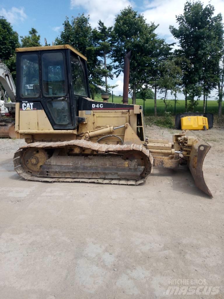 CAT D 4 C Buldozere pe senile