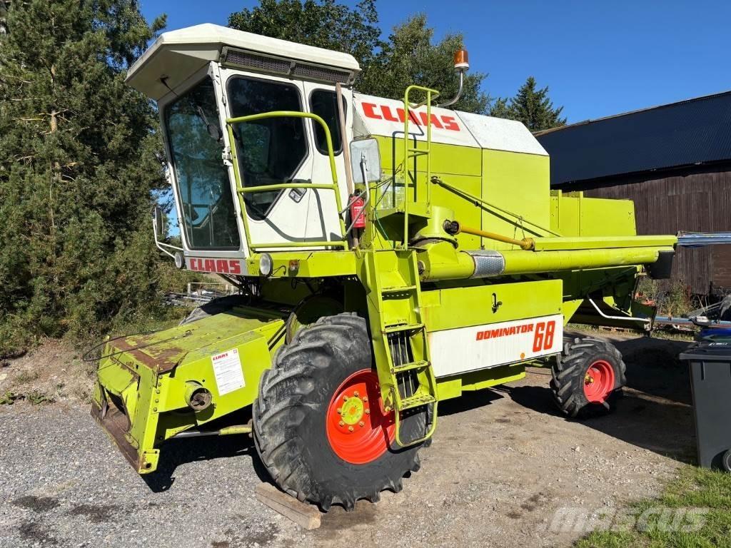 CLAAS Dominator 68 Combine de secerat