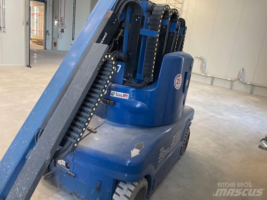 JLG Toucan 1210 Nacele cu brat articulat