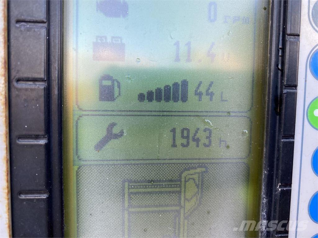 Manitou 160ATJ RC Nacele cu brat articulat