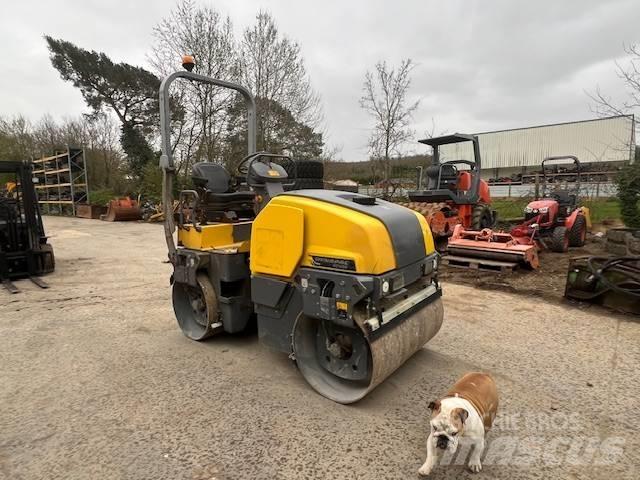 Dynapac CC 1200 Cilindri compactori dubli