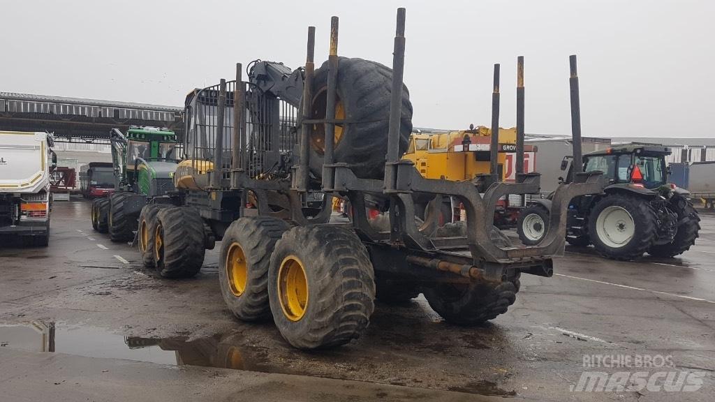 Ponsse Buffalo Transportoare