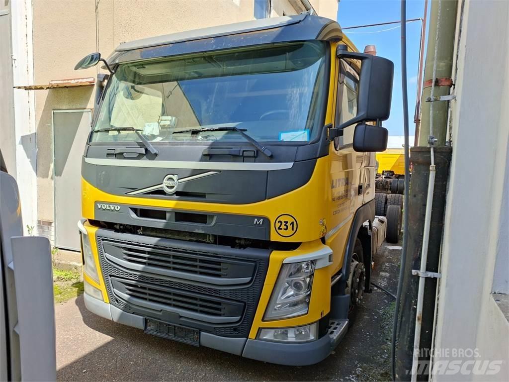Volvo FM 500 6X2 Camion cabina sasiu