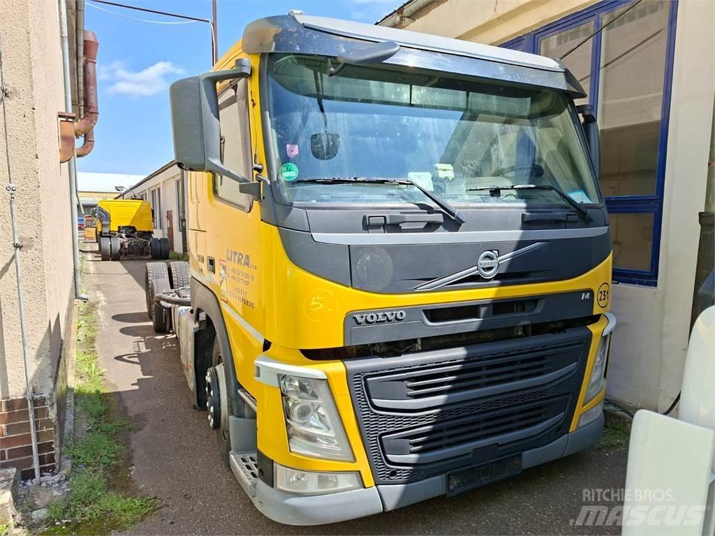 Volvo FM 500 6X2 Camion cabina sasiu