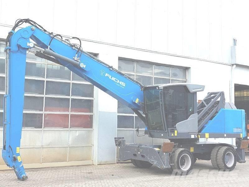 Fuchs MHL 331 F Paleta de manipulare